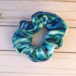 Load image into Gallery viewer, Scrunchies ~ Velvet
